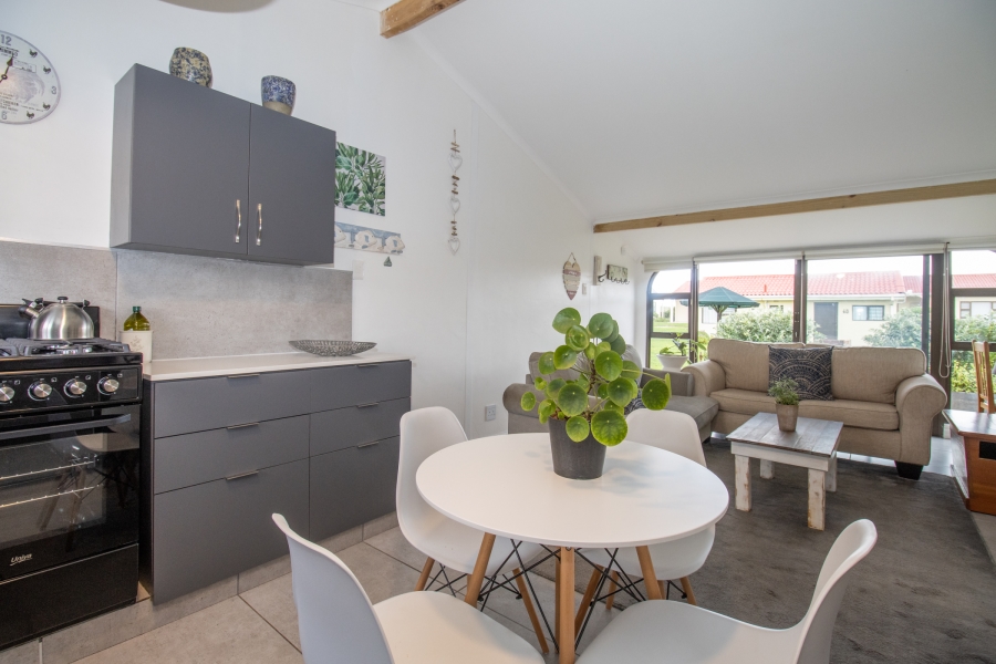 1 Bedroom Property for Sale in Fish Hoek Western Cape
